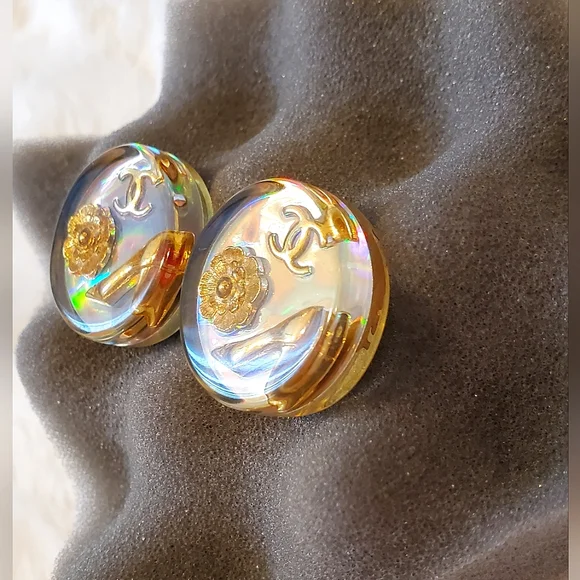 Chanel Runway Earrings - Picture 3 of 10